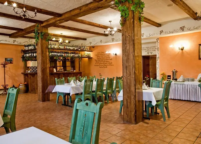 Stara Szmergielnia Hotel 3*